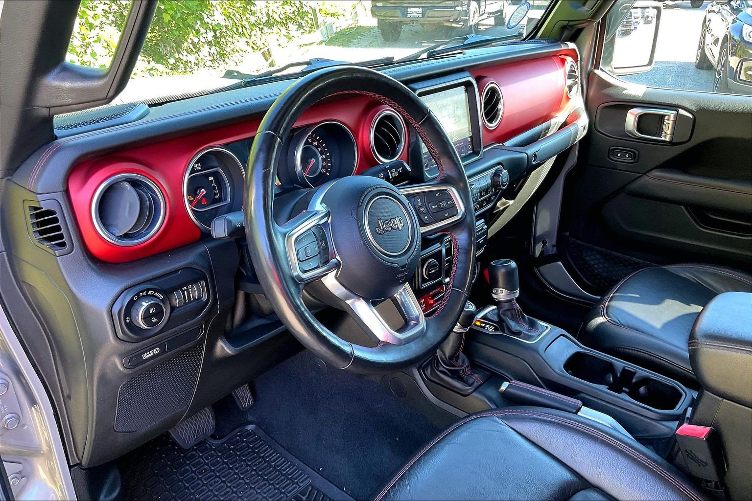 Used 2020 Jeep Gladiator Rubicon AWD/4WD image 14