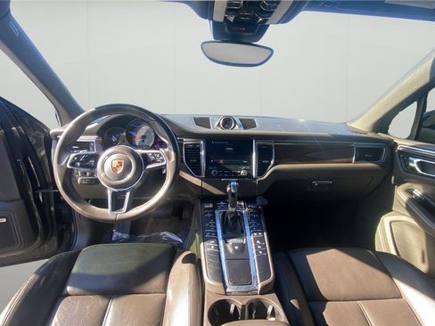 Used 2017 Porsche Macan S image 12
