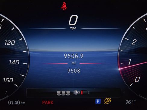 Certified 2024 Mercedes-Benz GLC 300 image 29