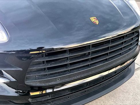 Used 2021 Porsche Macan image 60