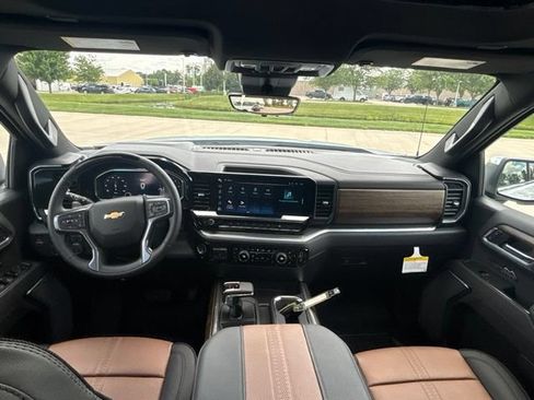 New 2026 Chevrolet Silverado 1500 High Country AWD/4WD image 23