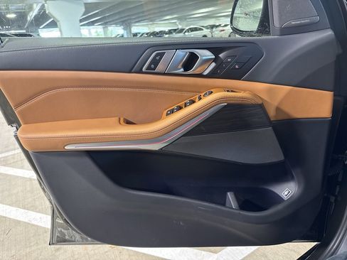 Used 2024 BMW X5 xDrive50e w/ M Sport Package image 10