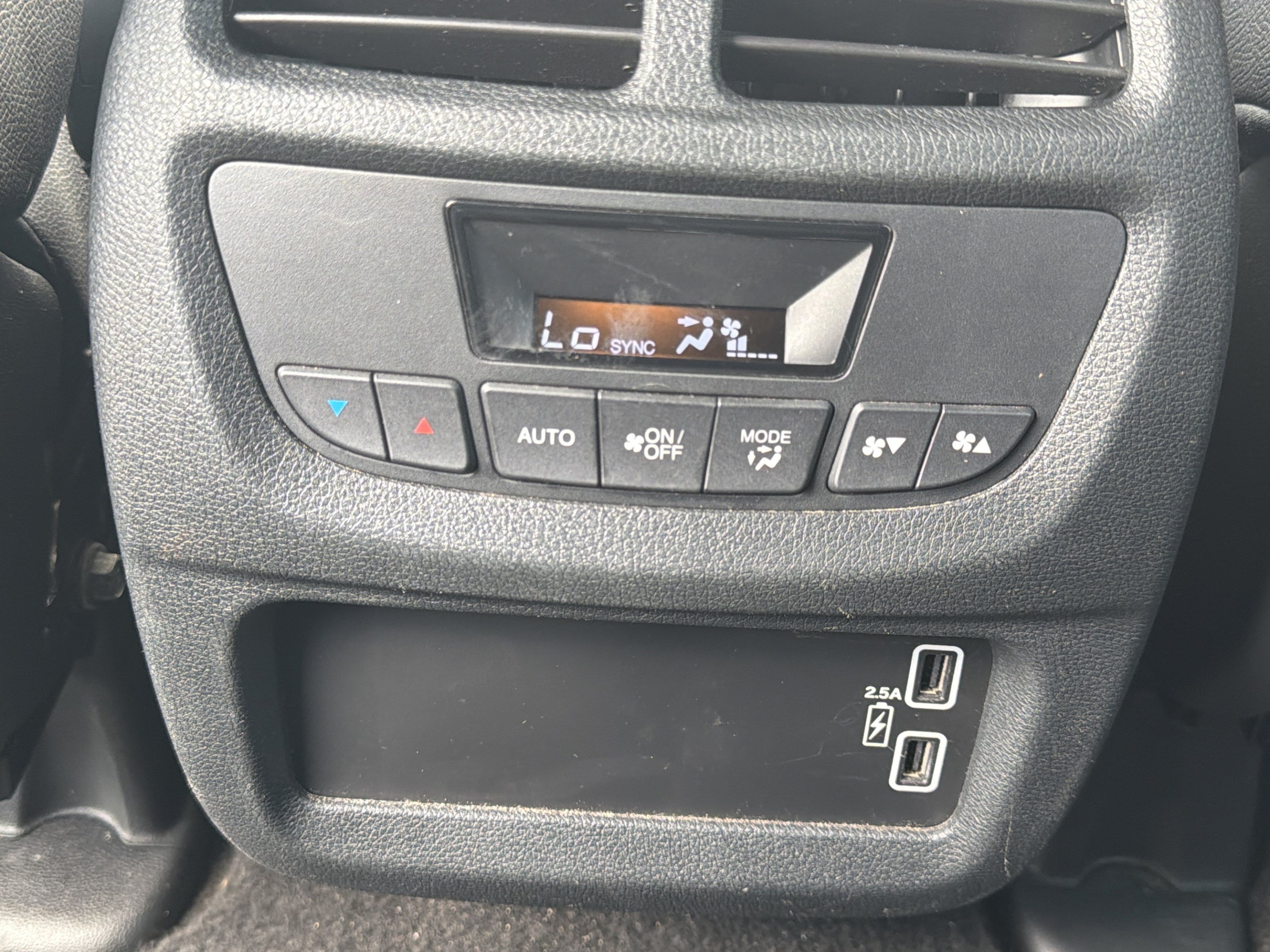 Used 2022 Honda Pilot TrailSport image 26