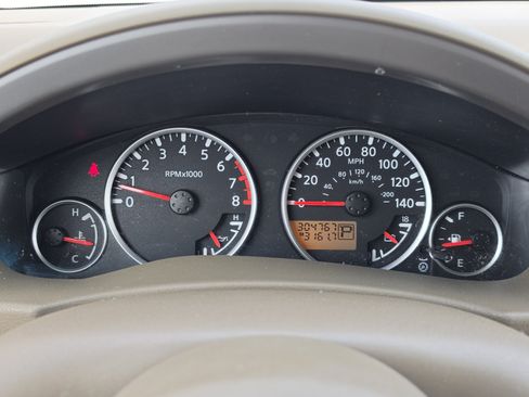 Used 2005 Nissan Pathfinder LE w/ (U01) LE Navigation Pkg RWD image 21