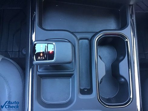 Used 2025 Chevrolet Silverado 1500 ZR2 w/ Technology Package image 36