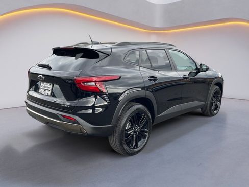 New 2026 Chevrolet Trax ACTIV w/ Driver Confidence Package image 7