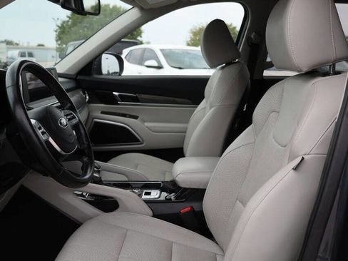 Used 2022 Kia Telluride EX w/ EX Premium Package image 13