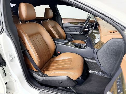 Used 2015 Mercedes-Benz CLS 400 image 47