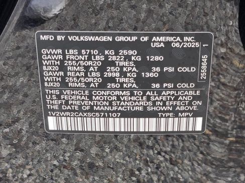 Used 2025 Volkswagen Atlas SE FWD image 33