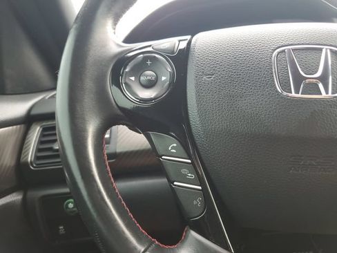 Used 2017 Honda Accord Sport Special Edition image 21