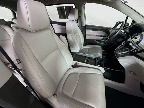 Certified 2024 Honda Odyssey EX-L image 36