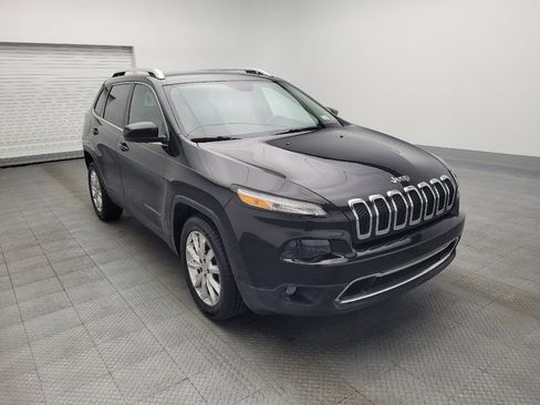 Used 2016 Jeep Cherokee Limited w/ Luxury Group image 13