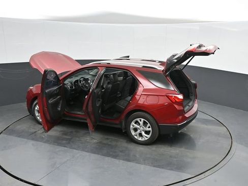 Used 2018 Chevrolet Equinox Premier image 51