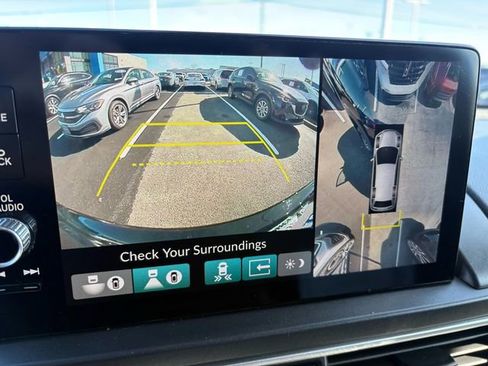 Certified 2023 Honda Pilot Elite image 10