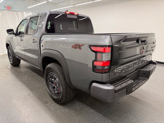 Used 2026 Nissan Frontier PRO-4X AWD/4WD image 4