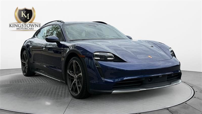 Used 2022 Porsche Taycan 4 Cross Turismo w/ Premium Package AWD/4WD image 7