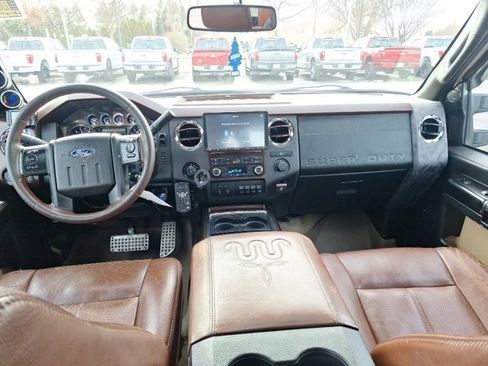 Used 2011 Ford F250 King Ranch w/ King Ranch w/Chrome Pkg image 16