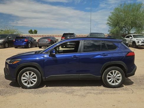 Used 2022 Toyota Corolla Cross LE FWD image 8