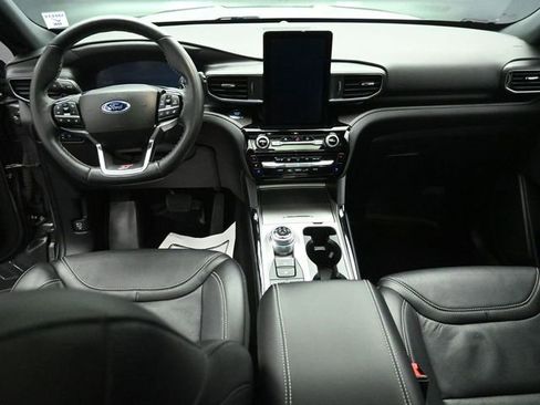 Used 2023 Ford Explorer ST w/ Equipment Group 401A image 23