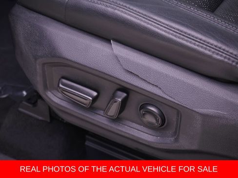 Used 2023 Toyota Tundra Limited AWD/4WD image 16