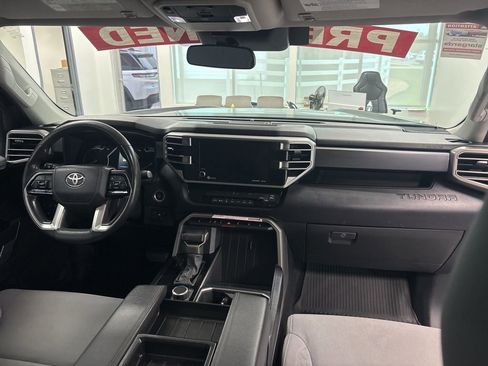 Used 2022 Toyota Tundra SR5 RWD image 12