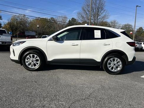 Used 2023 Ford Escape Active w/ Tech Pack #1 image 3