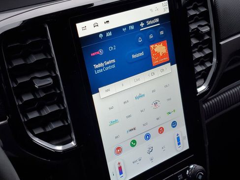 New 2025 Ford Ranger XLT w/ Black Appearance Package image 13