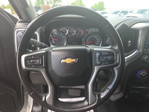 Used 2021 Chevrolet Silverado 1500 LT w/ Fleet Comfort Package AWD/4WD image 13