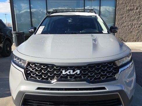 Used 2022 Kia Sorento S image 7