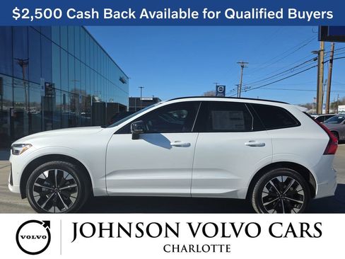 New 2026 Volvo XC60 B5 Plus w/ Protection Package Premier image 8