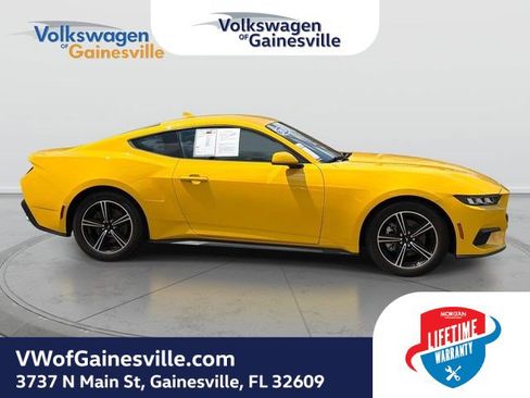 Used 2024 Ford Mustang Coupe RWD image 2