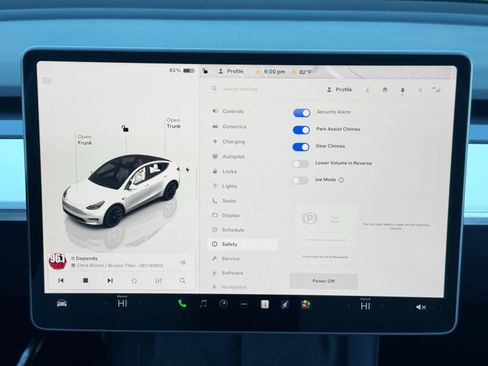 Used 2022 Tesla Model Y Long Range image 27