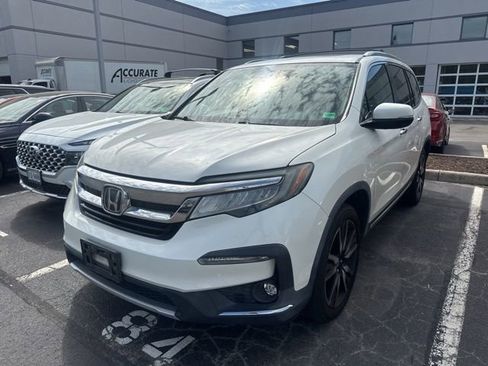 Used 2019 Honda Pilot Touring image 5