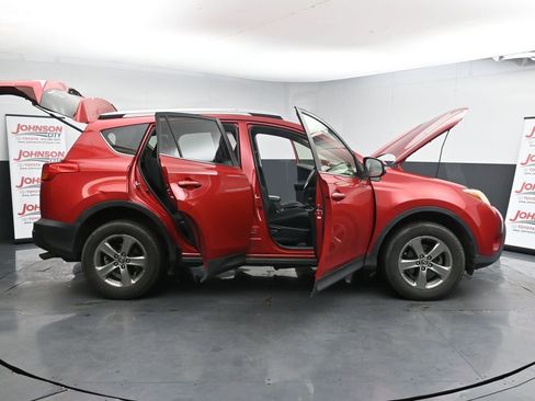 Used 2015 Toyota RAV4 XLE image 27