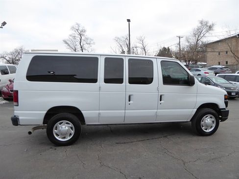 Used 2013 Ford E-350 and Econoline 350 XL image 8