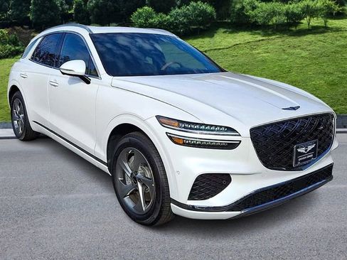 New 2026 Genesis GV70 2.5T Advanced image 2
