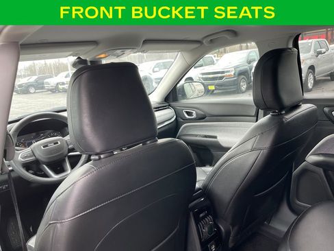 Used 2022 Jeep Compass Latitude image 14