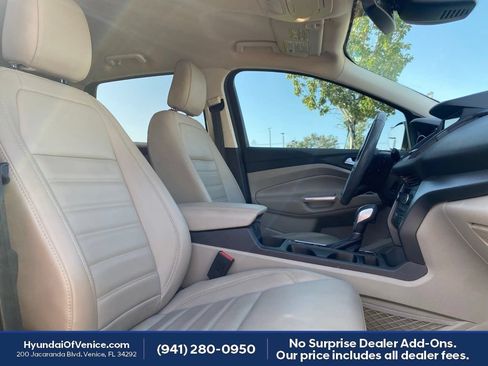 Used 2019 Ford Escape SEL FWD image 8