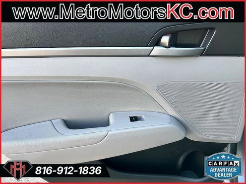Used 2018 Hyundai Elantra SEL FWD image 26