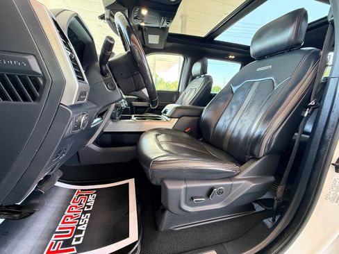 Used 2022 Ford F250 Platinum w/ FX4 Off-Road Package AWD/4WD image 23