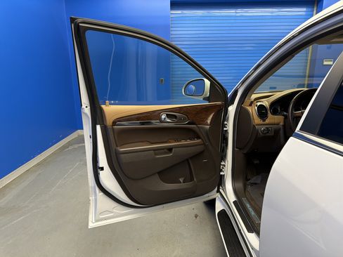 Used 2016 Buick Enclave Premium w/ Experience Buick Package image 10