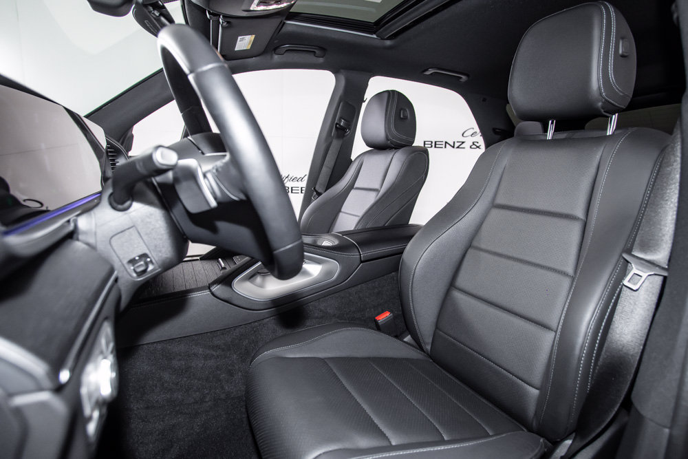 Used 2025 Mercedes-Benz GLE 450e 4MATIC w/ AMG Line Exterior image 13