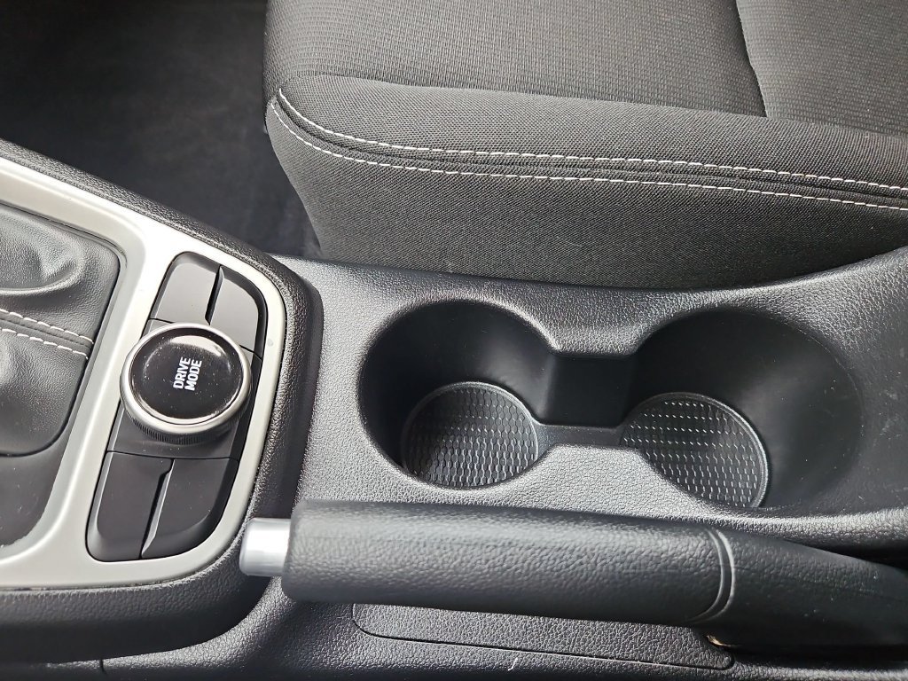 Used 2025 Hyundai Venue SEL FWD image 24
