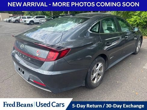 Used 2023 Hyundai Sonata SE FWD image 3