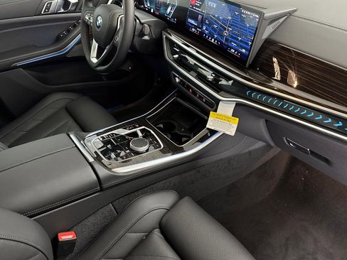Used 2026 BMW X5 xDrive50e w/ Premium Package image 27