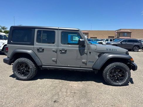Used 2023 Jeep Wrangler Unlimited w/ Cold Weather Group AWD/4WD image 4
