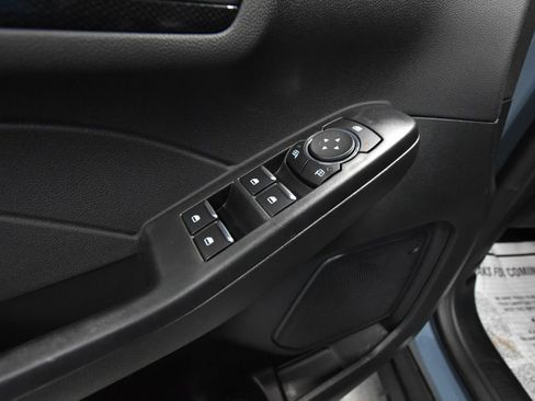 Used 2023 Ford Escape ST-Line w/ Tech Pack #1 image 5