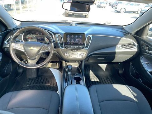 Certified 2021 Chevrolet Malibu LT image 20