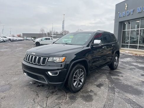 Used 2020 Jeep Grand Cherokee Limited w/ Luxury Group II image 2