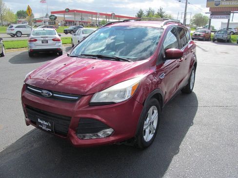 Used 2013 Ford Escape SE AWD/4WD image 1